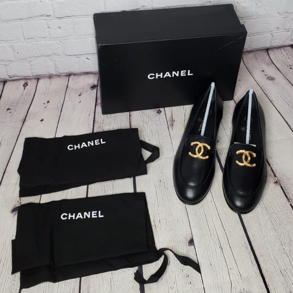 Chanel Loafers Women's Shoes 100% Authentic - Picture 2 of 9